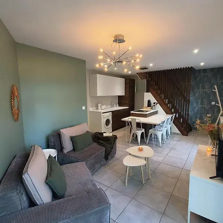 Chez Emma Et Louise - Maison Individuelle Avec Stationnement Gratuit Mâcon Buitenkant foto