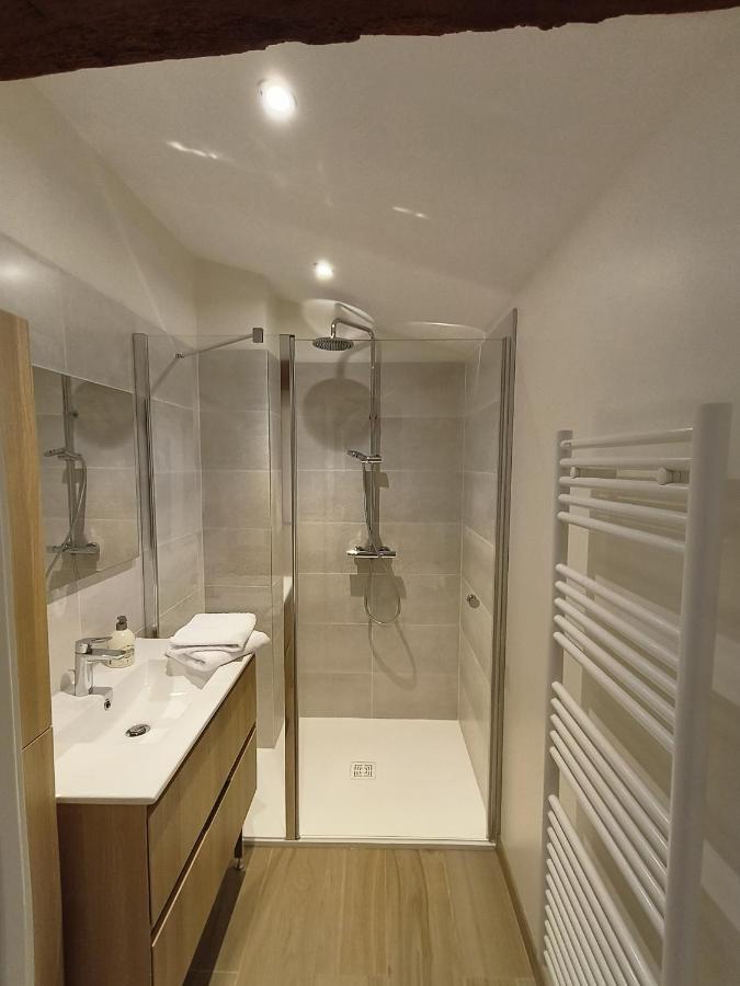 Chez Emma Et Louise - Maison Individuelle Avec Stationnement Gratuit Apartment *